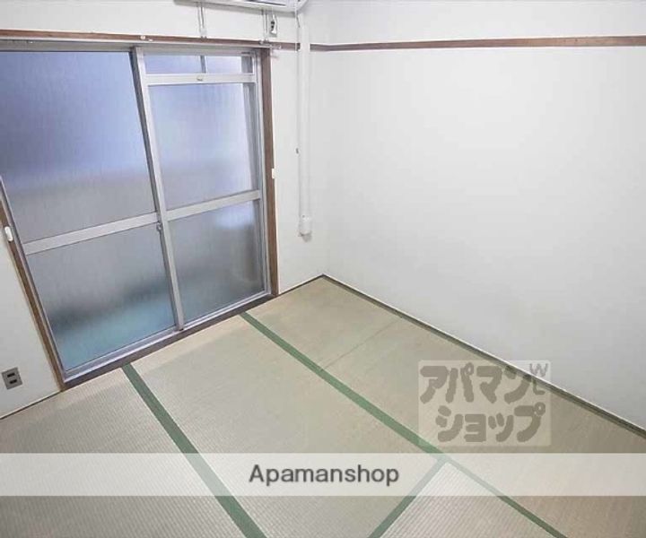 コーポ御園401の居間
