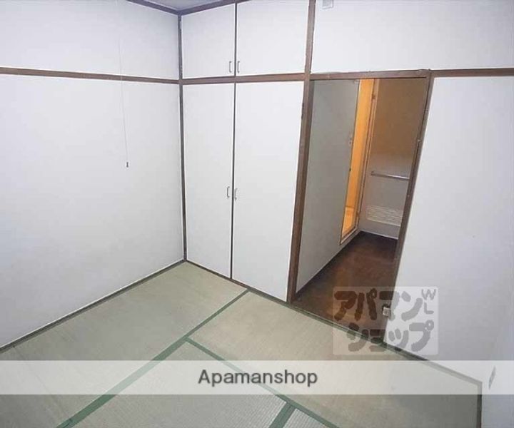 コーポ御園401の居間