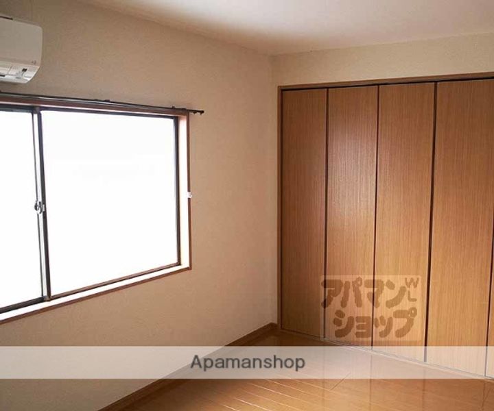 アーバンヒルズテルマエ301の居間