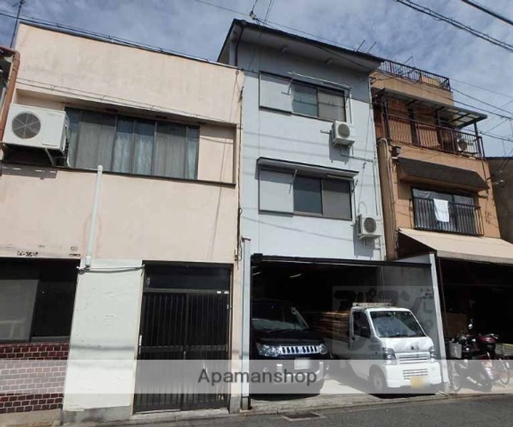 アーバンヒルズテルマエ301の外観