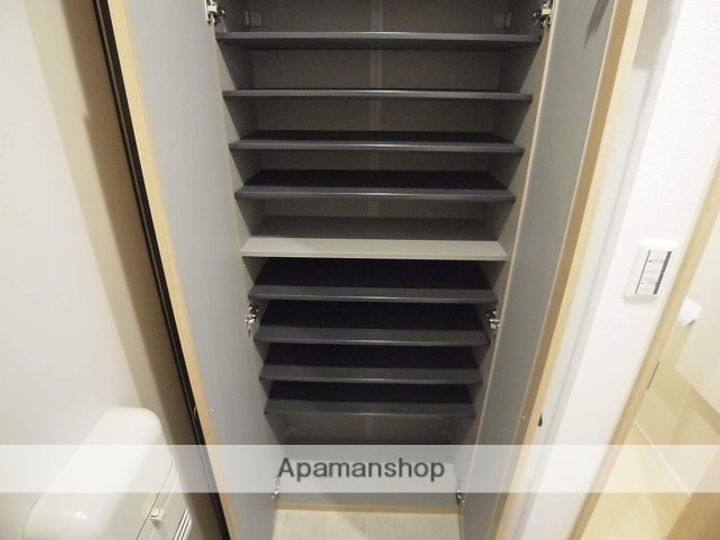 ラ・グレイス下鴨102の内装