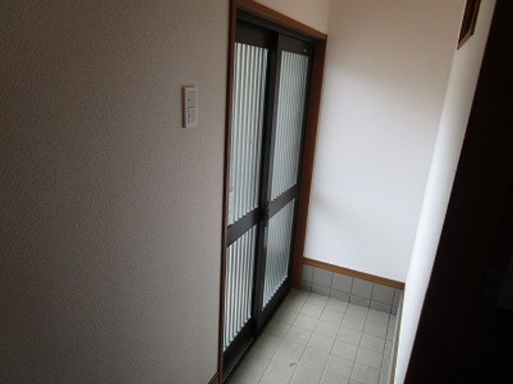 京都府京都市北区西賀茂北山ノ森町(一戸建)の賃貸物件戸建ての玄関