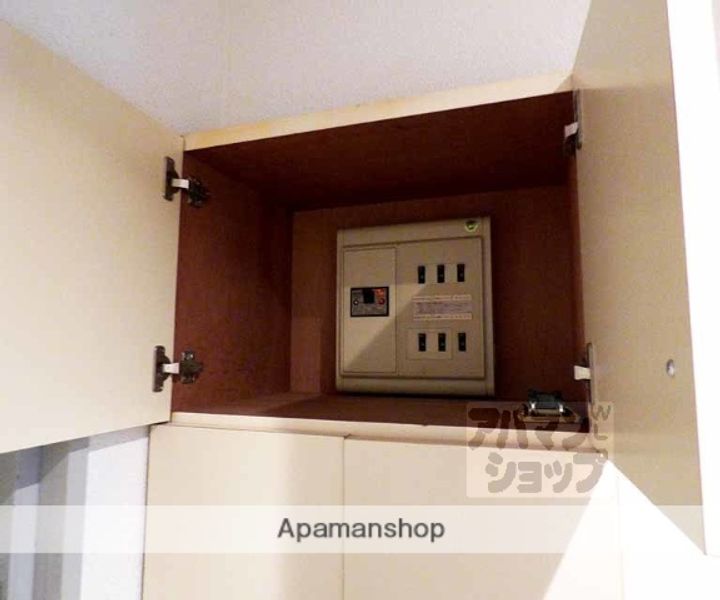 カステッロロッソ503の内装