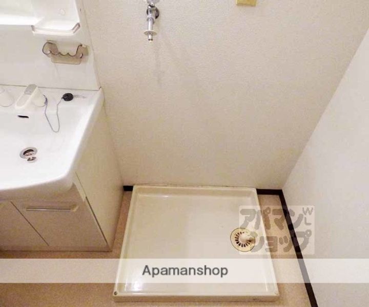 カステッロロッソ503の内装