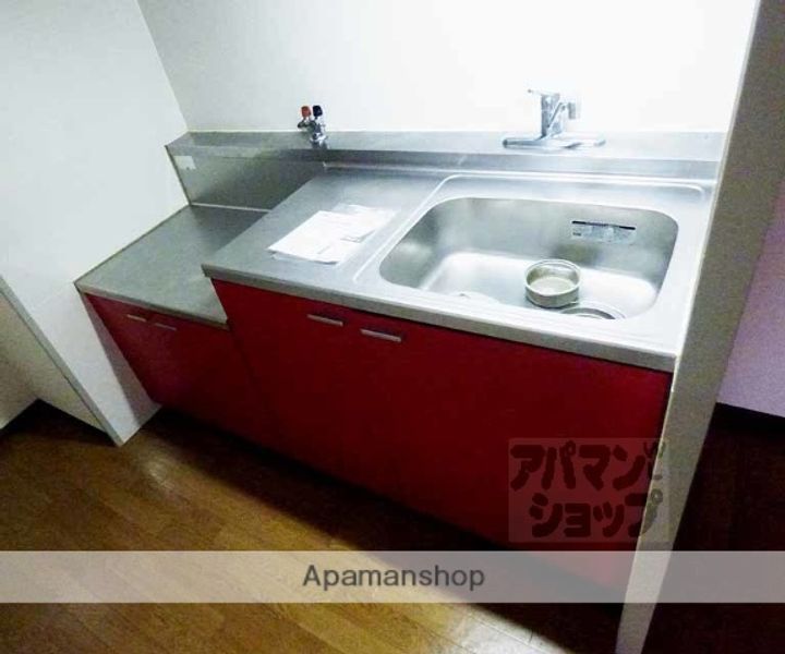 カステッロロッソ503のキッチン