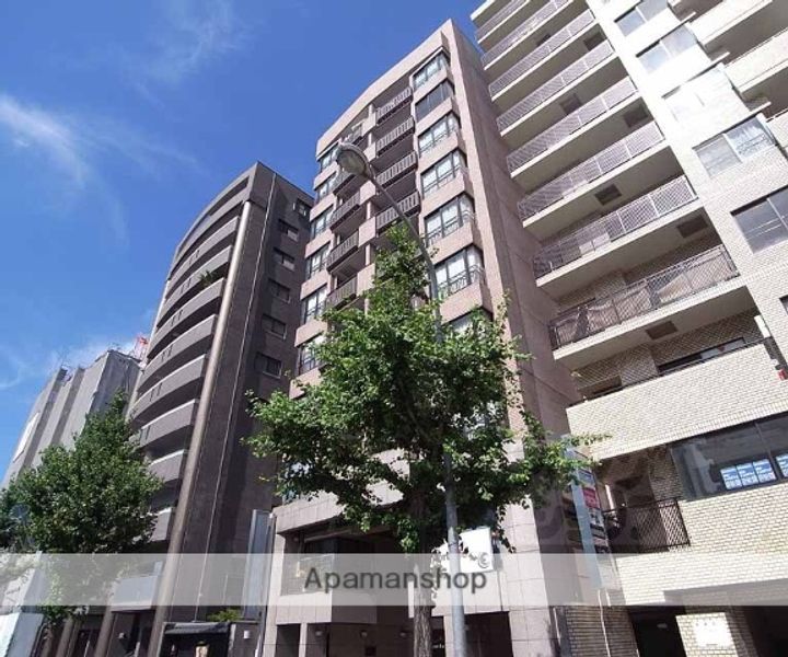 カステッロロッソ503の外観