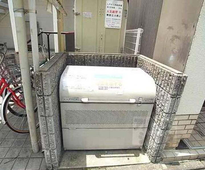 レオパレスブランカ204の外観