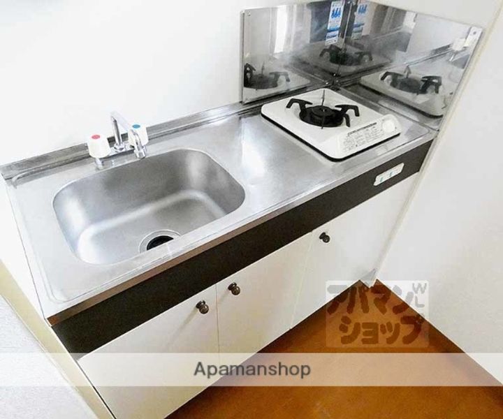 ウィズ山喜201のキッチン