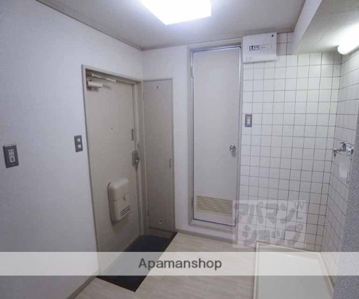 京都府京都市上京区東上善寺町の賃貸マンションの内装