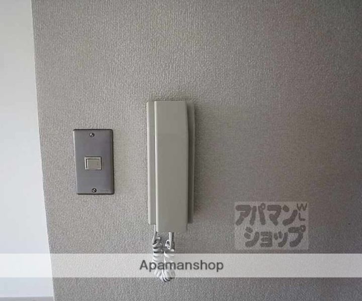 京都府京都市上京区東上善寺町の賃貸マンションの内装