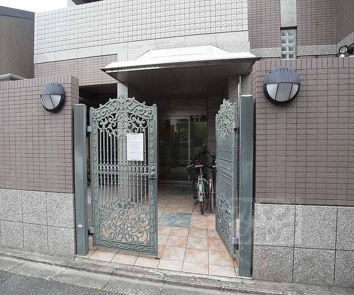 ヴァンイースト/ウエストのその他画像