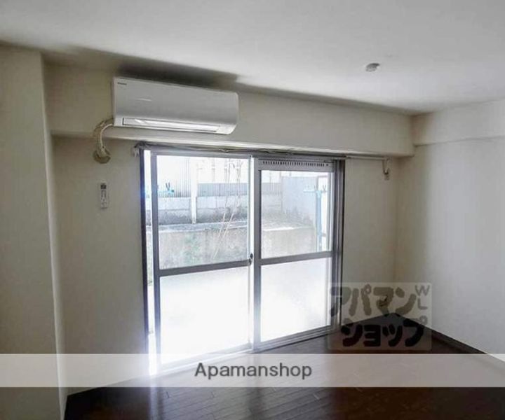 京都府京都市北区紫野西藤ノ森町の賃貸マンションの内装