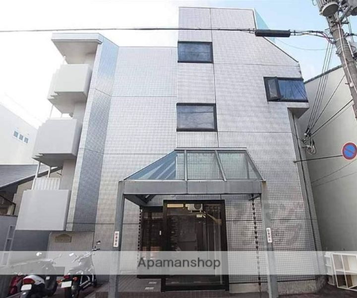 京都府京都市北区紫野西藤ノ森町の賃貸マンションの外観