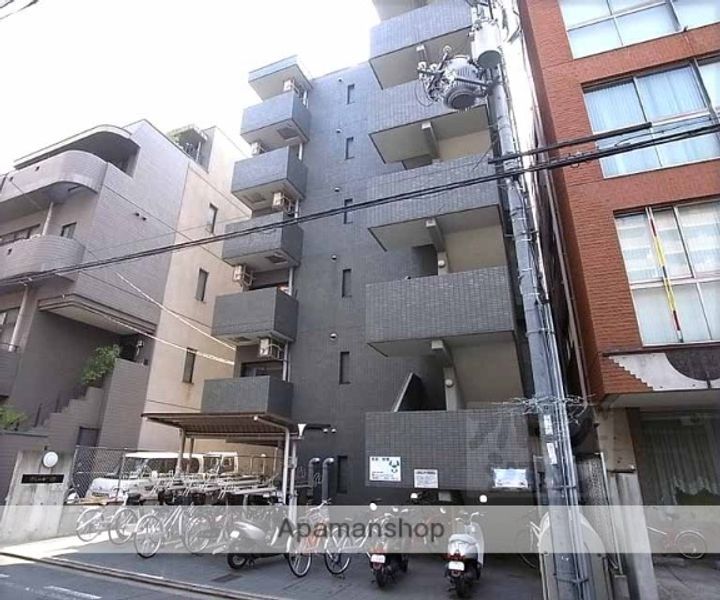 ヴェール柊103の外観