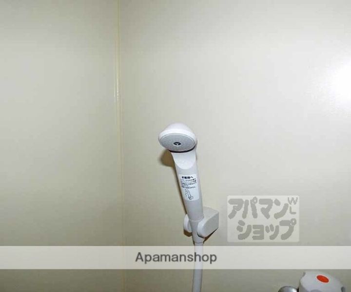 ファミリエ北白川105の内装