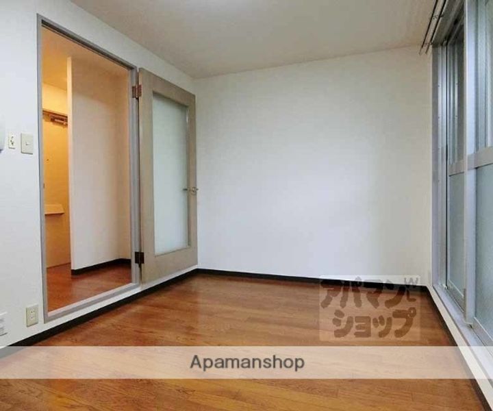 ルビナス竹澤401の居間