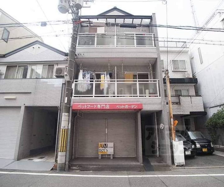 プライムシティ西陣の外観