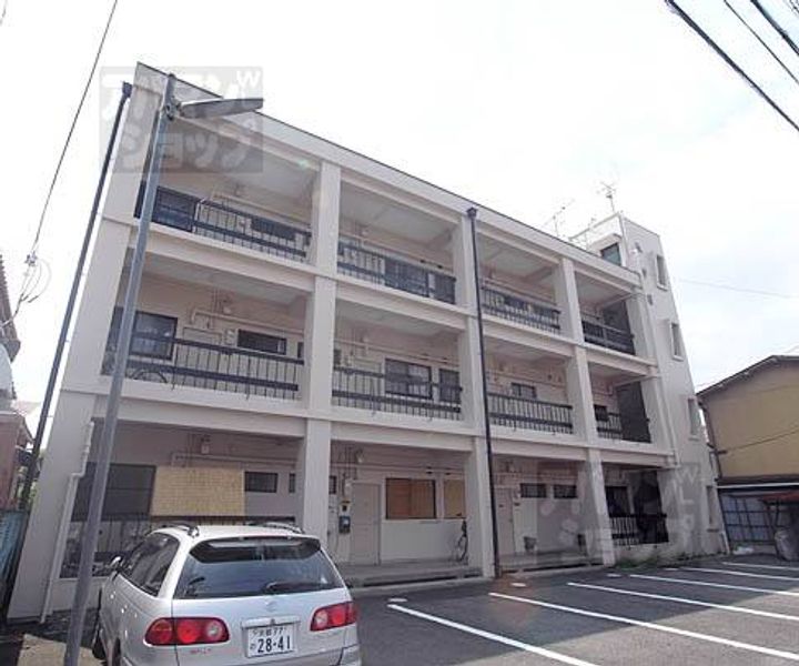 叡峰閣2-Bの外観