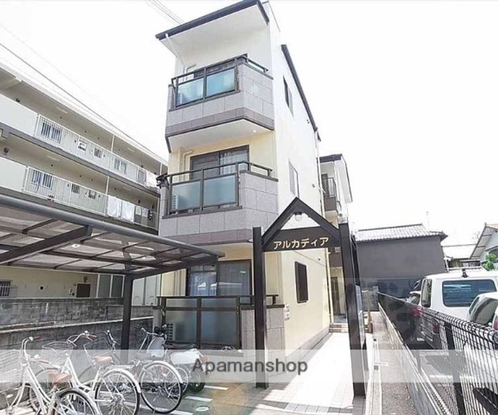 アルカディア106の外観