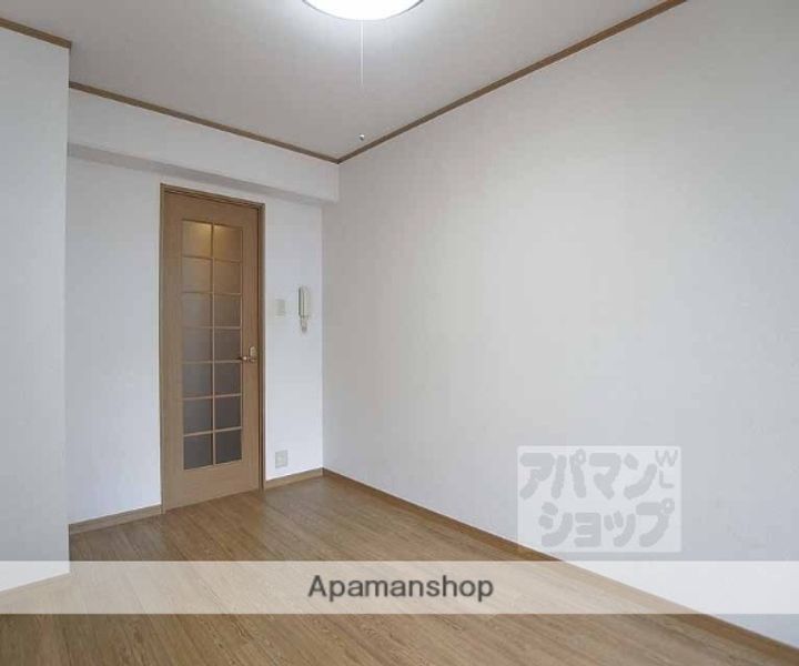 ルネッサンス・ドゥ507の居間