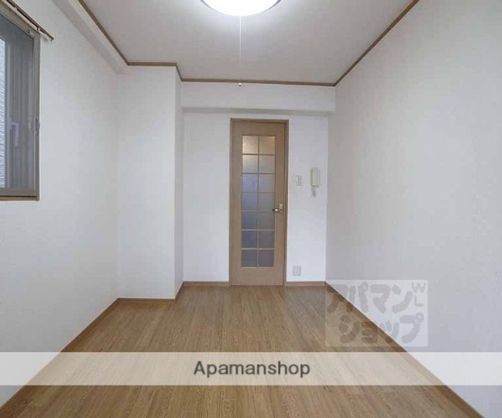 ルネッサンス・ドゥ507の居間