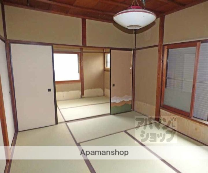 京都府京都市左京区下鴨神殿町(一戸建)の賃貸物件戸建ての居間