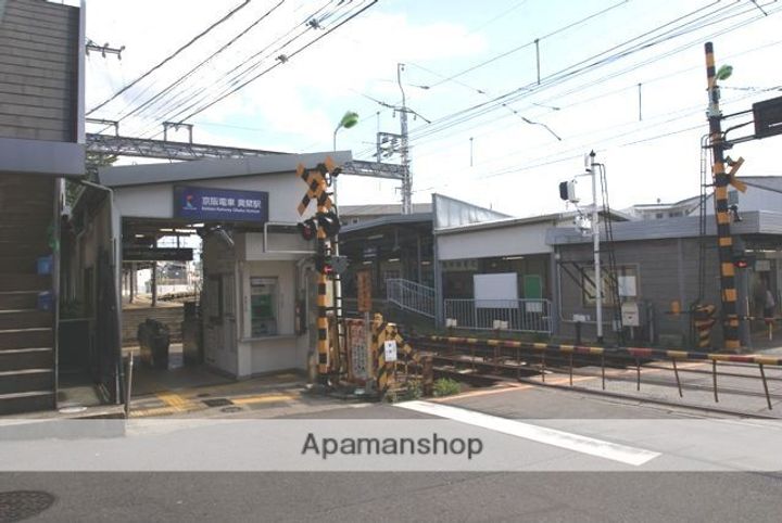 フェリスタス201の周辺