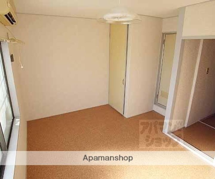 ベルハイツ102の居間