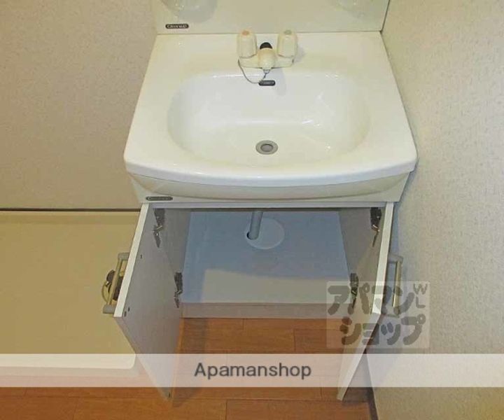 ガーデンハイツ広野202の内装