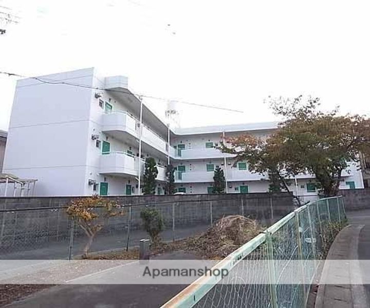 ポプラハイツ311の外観