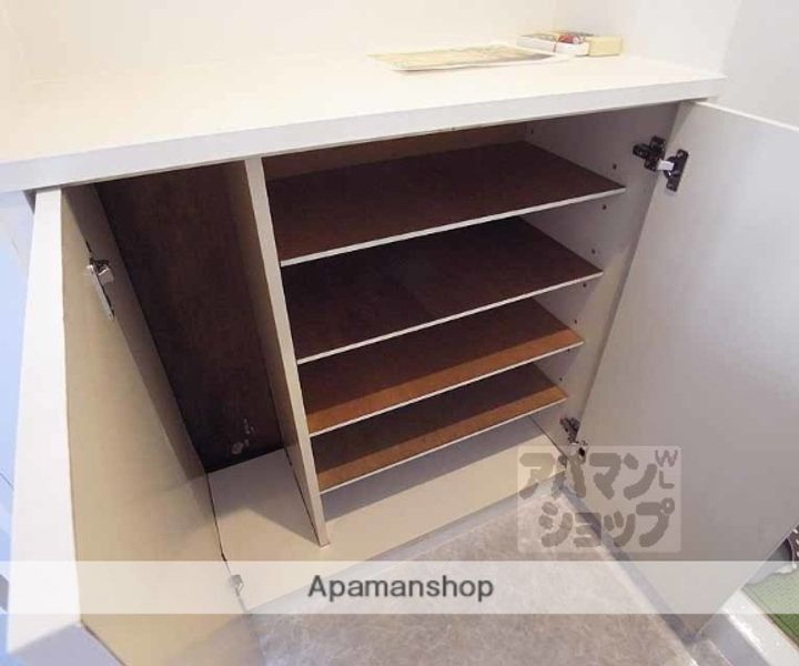 エクセレント墨染402の内装