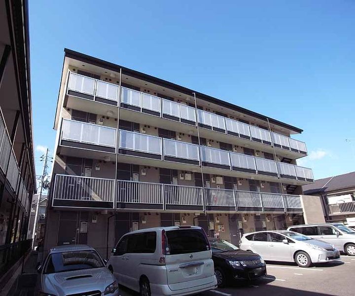 レオパレスインパクトⅡの外観