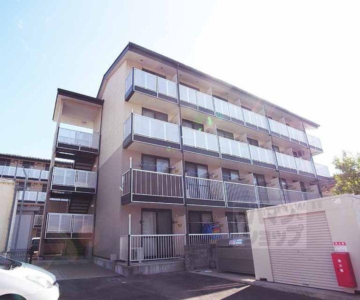 レオパレスインパクトⅡの外観