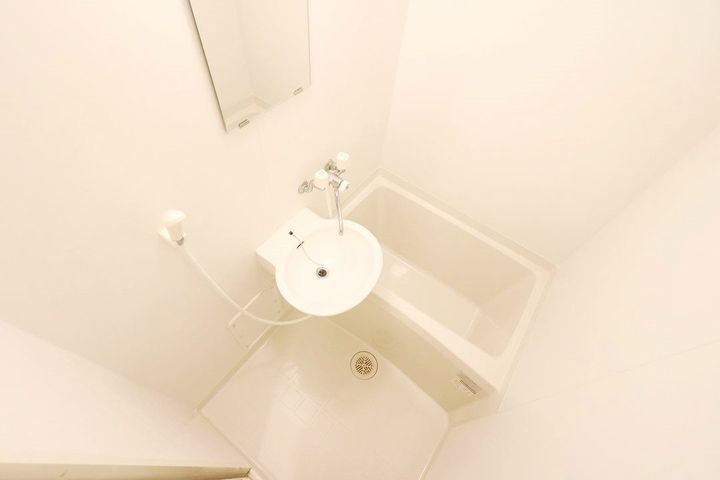 レオパレスカルム長岡京の風呂
