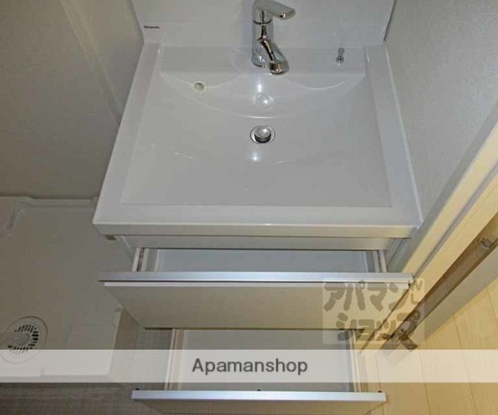 ハーモニーテラス深草坊町102の内装