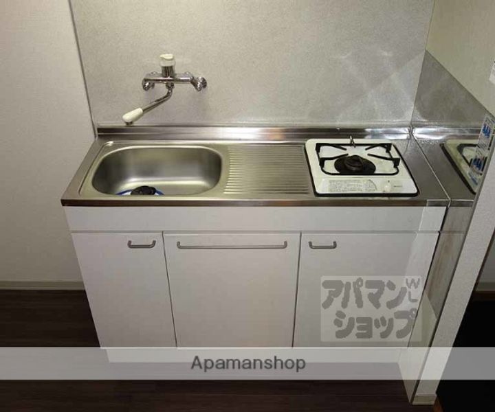 ハイツKOUNAN103のキッチン