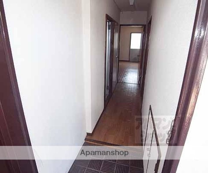 コーポ木の実202の玄関