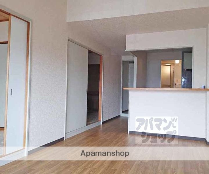 ラポート折坂603の内装