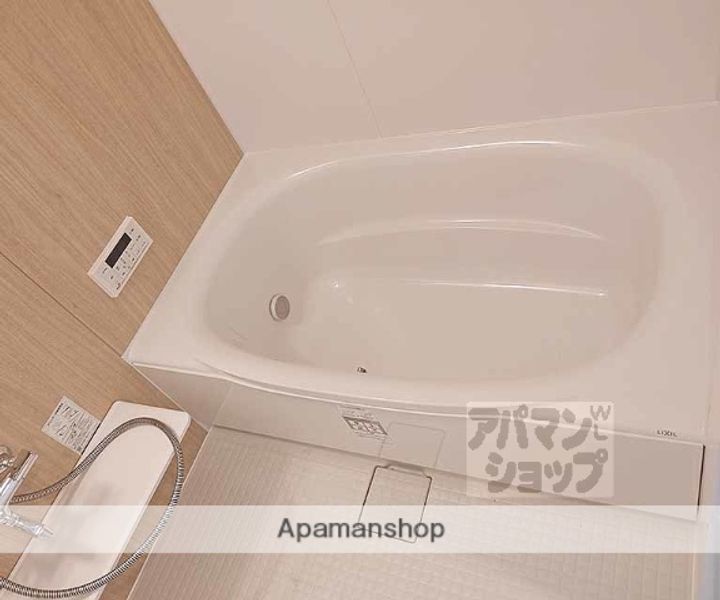 PLUM OWL IIの風呂