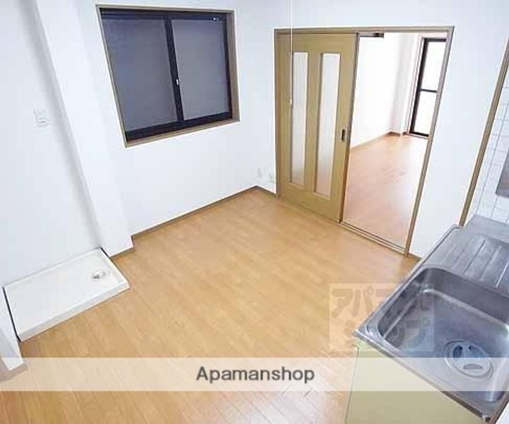 深草アビタシオンB1の居間