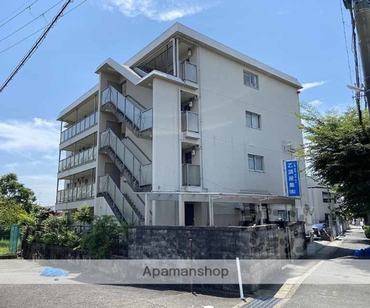 山菱マンション404の外観