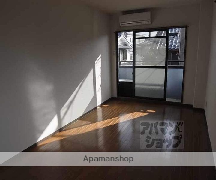 セカンドサンイースト桂303の内装