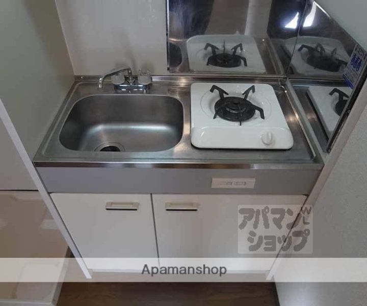 セカンドサンイースト桂303の内装