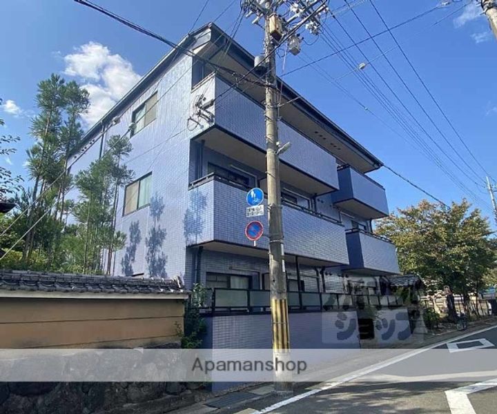 セカンドサンイースト桂303の外観