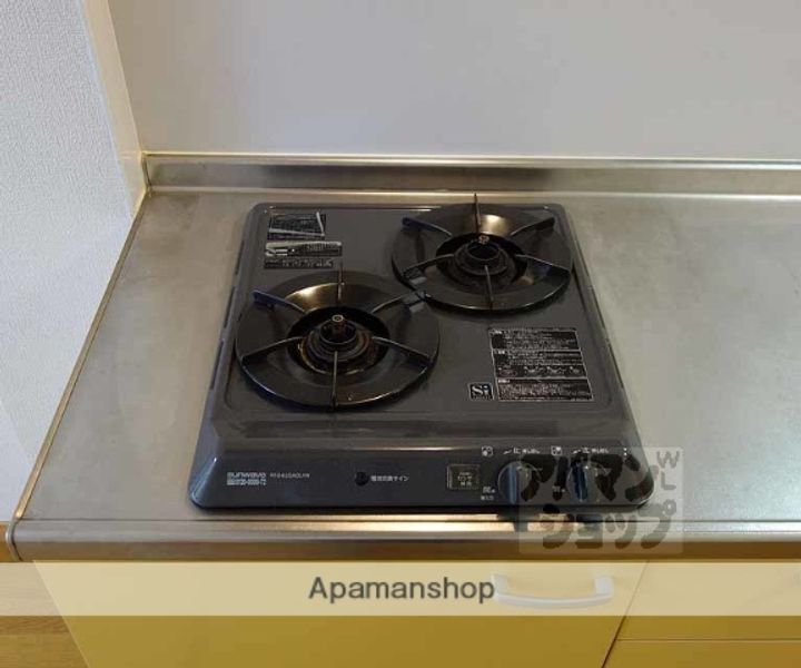 グラン上桂106の内装