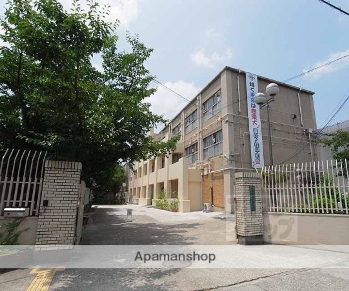 グラン上桂106の周辺