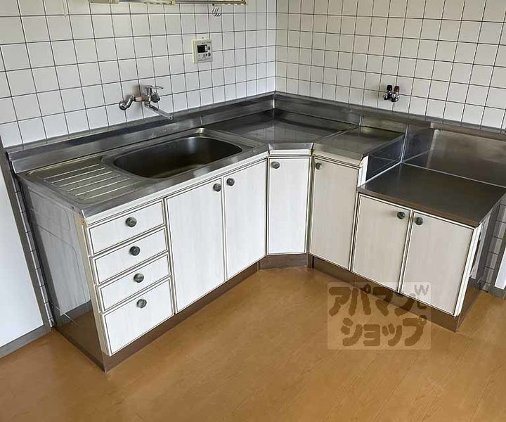 ステージ ツチヤ102のキッチン