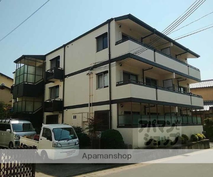 ソルレヴェンテ奥村202の外観