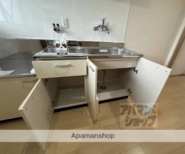 百合ヶ丘マンション303の内装