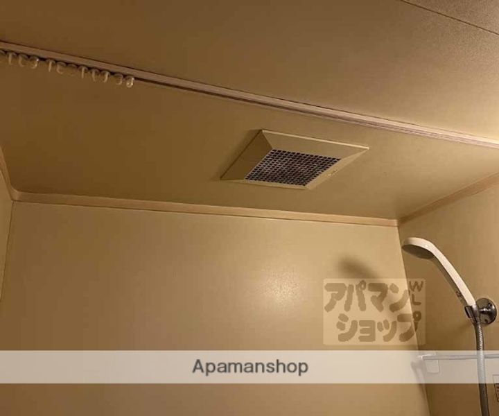 ウエストアベニュー101の内装